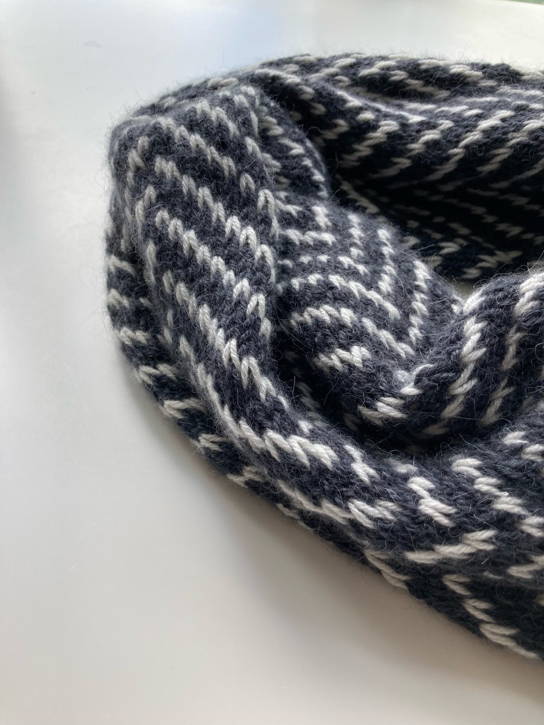 Jeol Cowl - Pura Lana + Cashmere Vintage · AEGYOKNIT