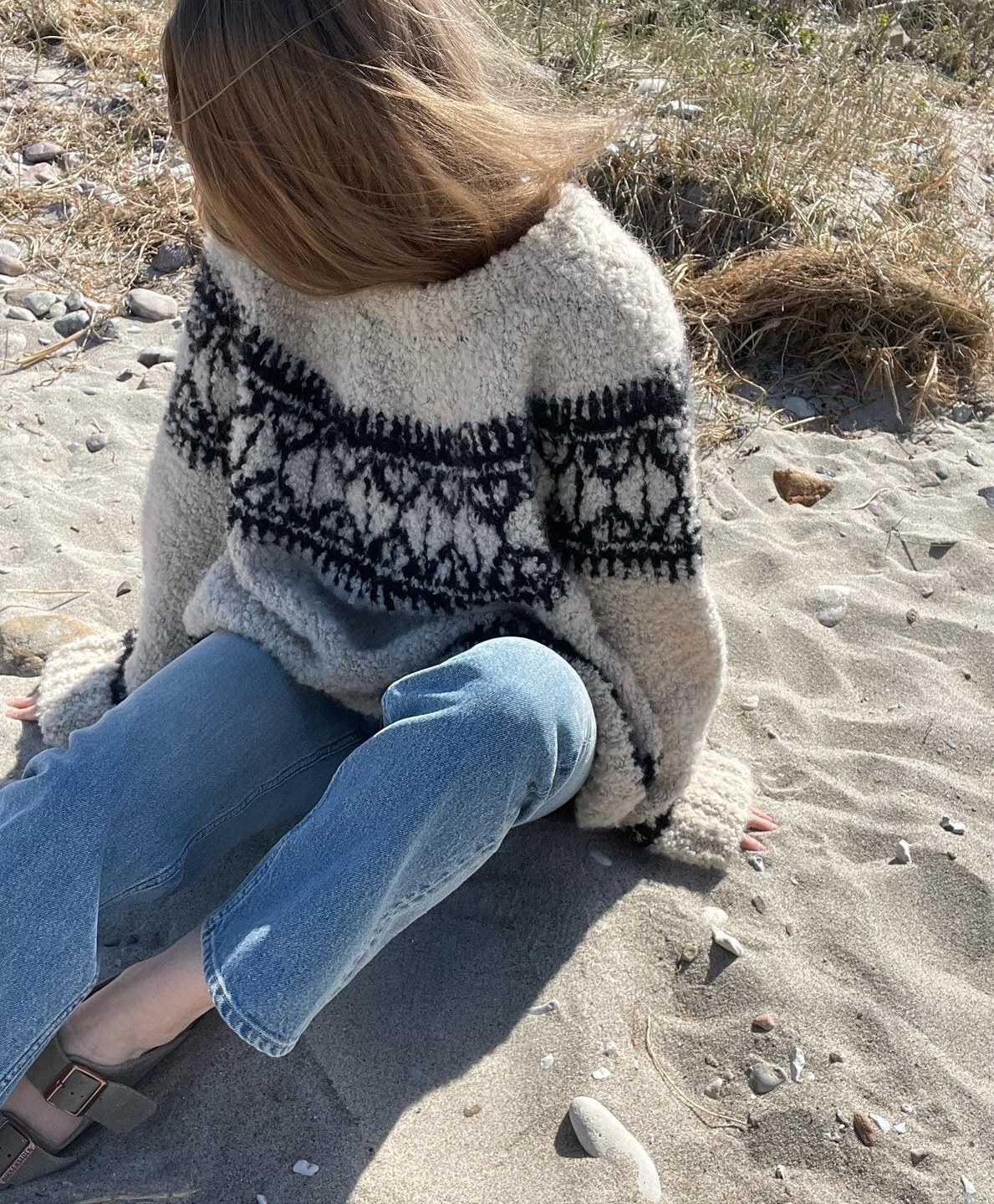 Beeo Sweater · AEGYOKNIT